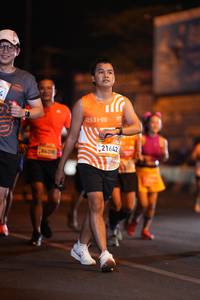 BIB: 8420, 211, 21642
                            <button type="button" onclick="openModal(23218191)" class="btn btn-primary btn-sm float-right btn-popup" data-toggle="modal" data-target=".modal-high-quality">
                        <i class="fas fa-shopping-cart"></i> Add to Cart
                    </button>
                                            <button type="button" onclick="isThisMe(23218191, true)" class="btn btn-success btn-sm float-right btn-popup btn-isme hidden" data-toggle="tooltip" data-placement="bottom" title="นี่คือรูปของคุณใช่ไหม คลิกที่นี่เพื่อเอาเข้าอัลบั้ม">
                        <i class="fas fa-plus"></i> Add to album
                    </button>
                    <button type="button" onclick="isThisMe(23218191, false)" class="btn btn-warning btn-sm float-right btn-popup btn-isnotme hidden">
                        <i class="fas fa-ban"></i> Remove from album
                    </button>